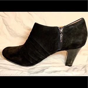 High heel suede ankle boots 11(m)